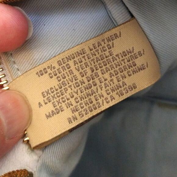 Sigrid Olsen White Leather Shoulder Bag Light Blue Lining Pre-Owned - Picture 9 of 16